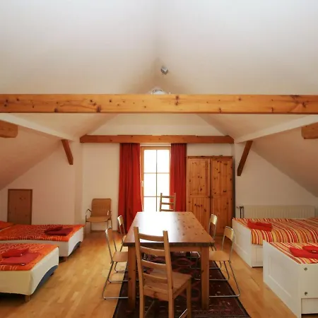 Kleine Winten By Interhome Nyaraló Geinberg