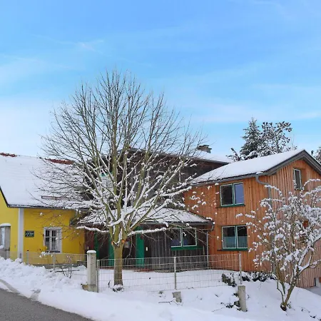 Nyaraló Kleine Winten By Interhome Geinberg